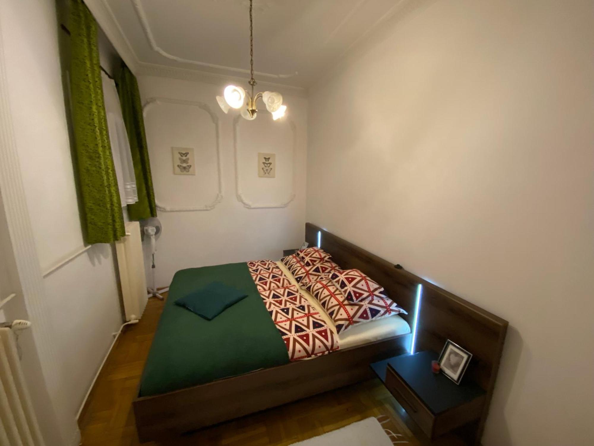 בודפשט Come & Stay Apartments And Rooms City Center מראה חיצוני תמונה