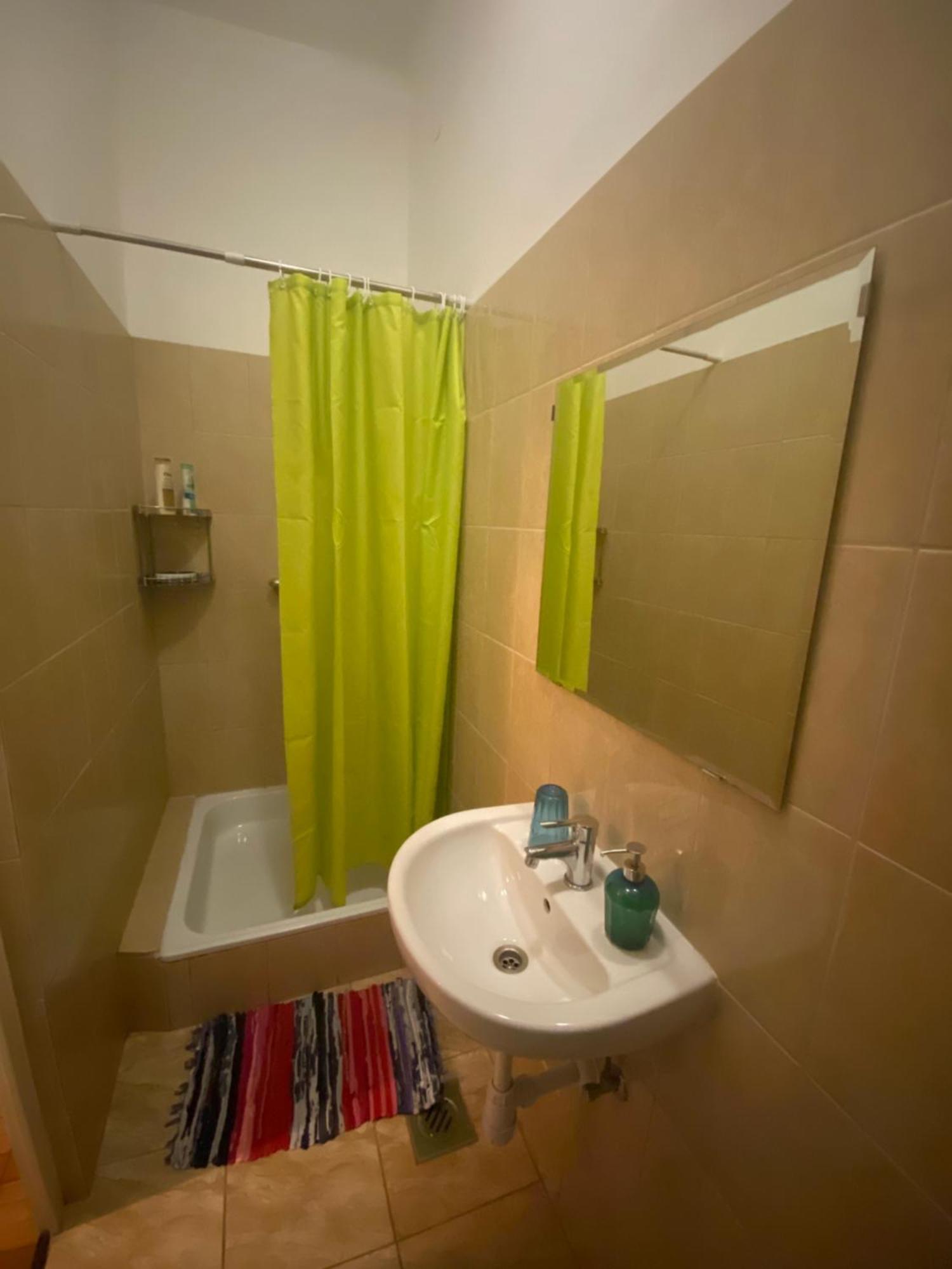 בודפשט Come & Stay Apartments And Rooms City Center מראה חיצוני תמונה